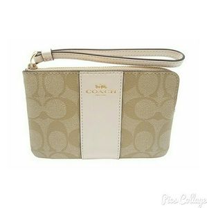 Coach Signature Leather Corner Zip Wristlet - NWT